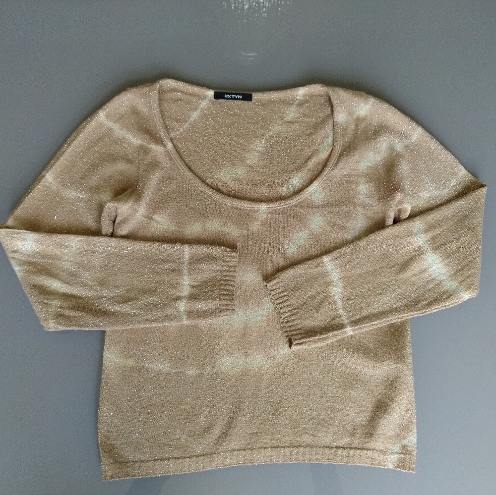 Women's Scoop Neck Blouse